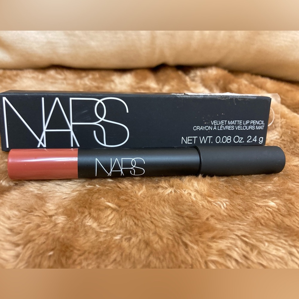 NARS VELVET MATTE LIP PENCIL IN TAKE ME HOME